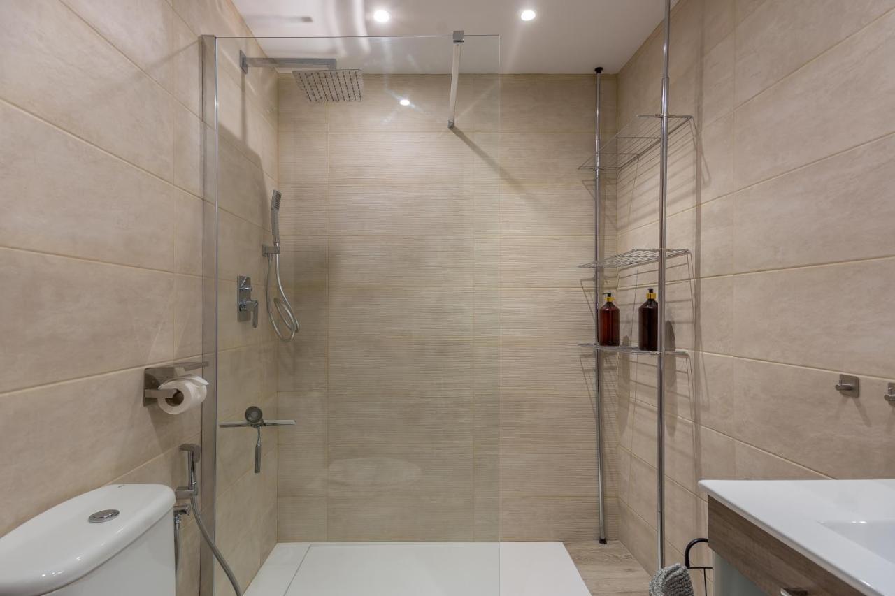 SF Carihuela Luxury Suite Torremolinos Extérieur photo